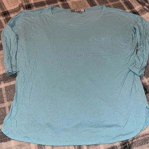 Junior’s blue Forever 21 three quarter sleeve top